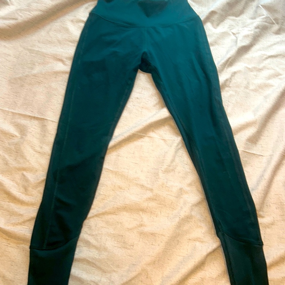 Alo Yoga Green Leggings Size Small